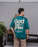 Camiseta GOD HAS A PLAN - Verde [OVERSIZED]